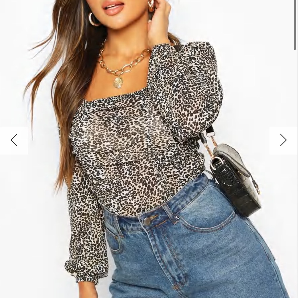 Petite ruched front crop top